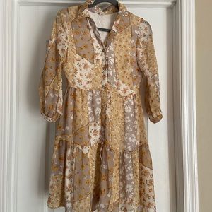 Roolee mini dress. Real buttons. 3/4 sleeve